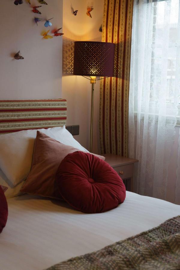 Blackburne Arms ,24 Catharine Street Hotel リヴァプール エクステリア 写真