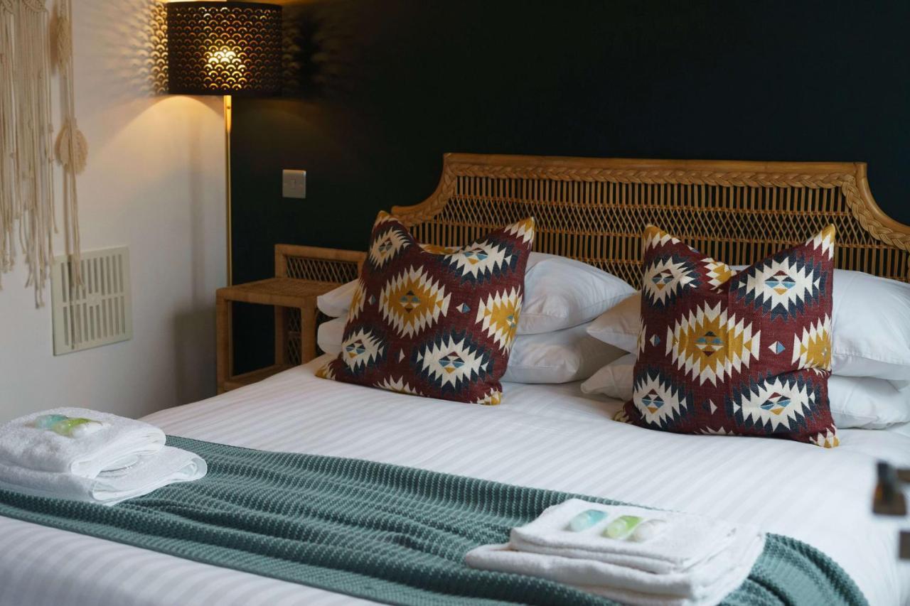 Blackburne Arms ,24 Catharine Street Hotel リヴァプール エクステリア 写真